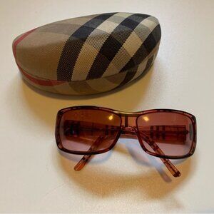 Burberry Red Sunglasses Vintage